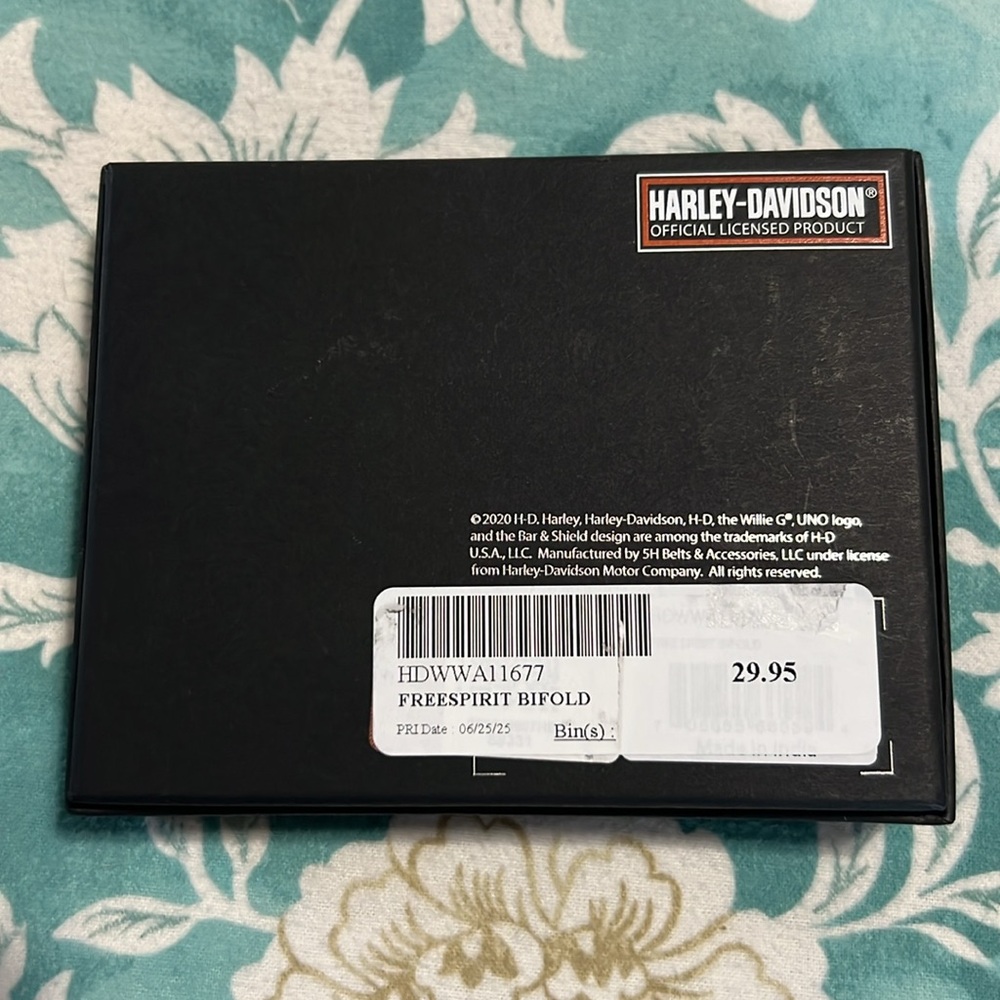 Harley-Davidson Free Spirit Bi-fold Wallet, NWT - Picture 2 of 8